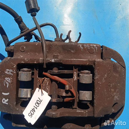 Суппорт тормозной задний правый VW Touareg (2002