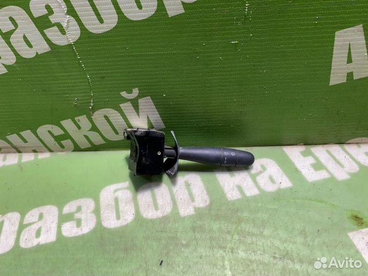 Подрулевой переключатель дворников Renault Logan