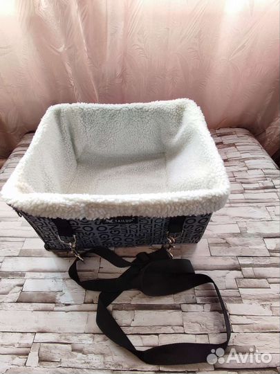 Автокресло для собак малых пород