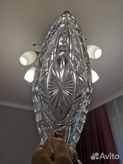 Хрустальная ваза