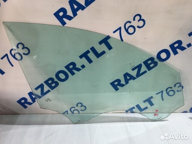 Стекло передней двери audi A4 b8