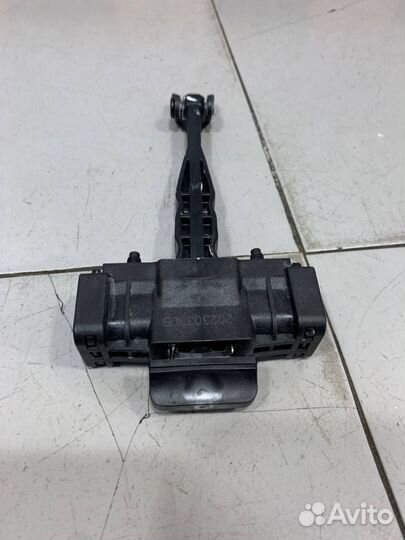 Ограничитель двери Exeed RX (T22)