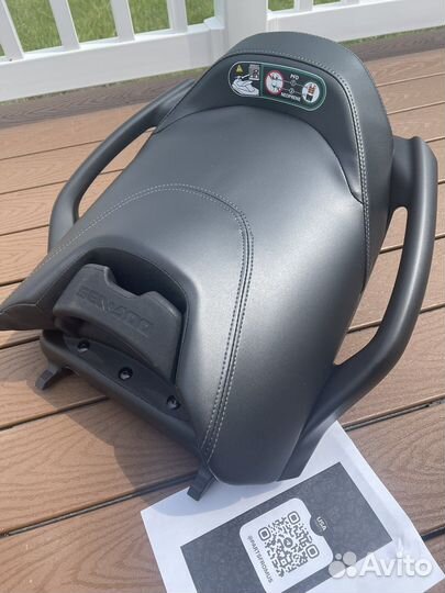 Сиденье Sea-Doo 295100923