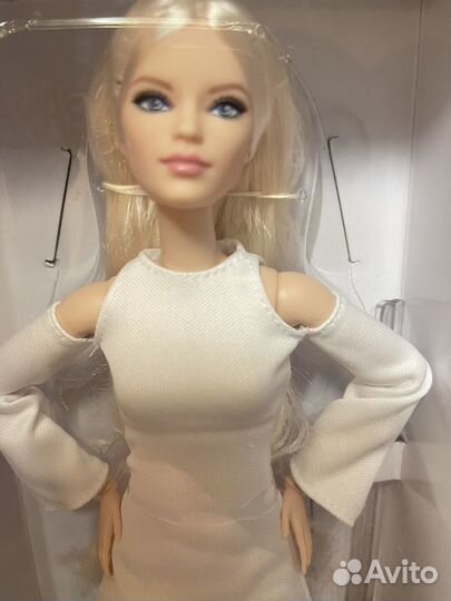 Barbie Looks model #6 nrfb