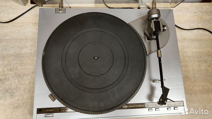 Проигрыватель ария 102