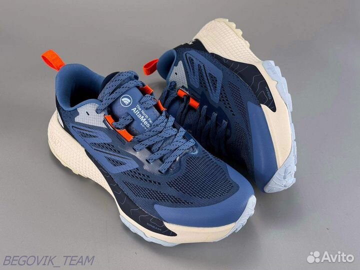 Кроссовки the north face