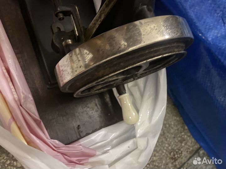 Швейная машина попова