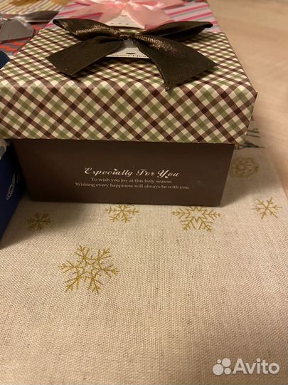 Коробка подарочная