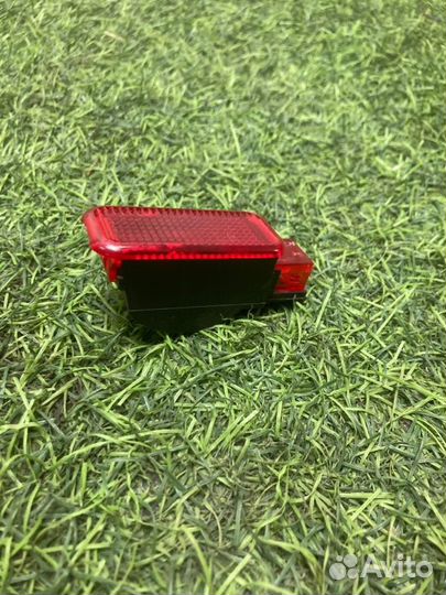 Плафон подсветки салона Audi A5 8T 3.2 2008