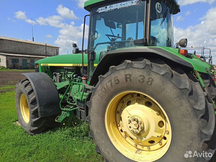 Трактор John Deere 8400, 2000