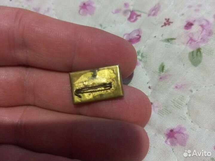 Значок Ленин