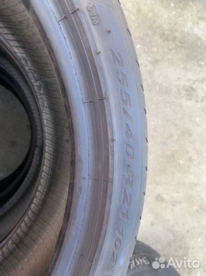 Pirelli P Zero 255/40 R21 102Y