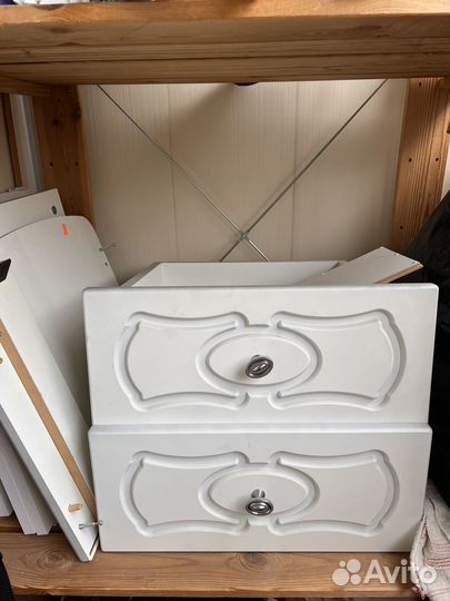 Тумба прикроватная