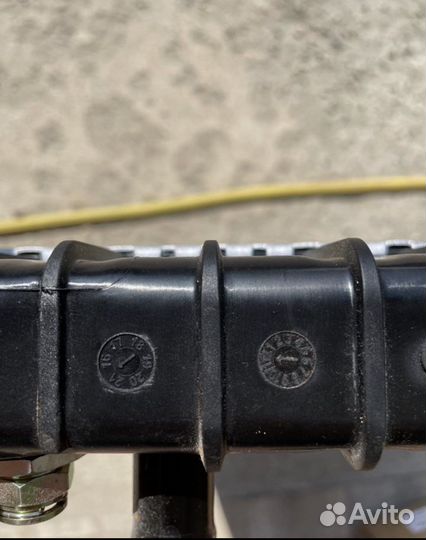 Радиатор охлаждения Шевроле cobalt