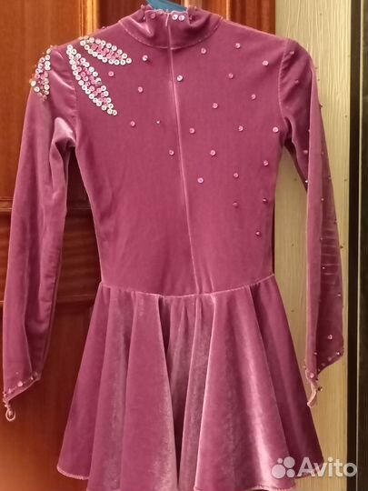 Костюм для фигурного катания