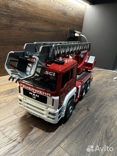 Машина пожарная большая