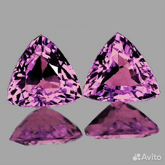 Сапфир натуральный 0,77Ct 4,5х4,5мм 2шт VVS Мозамб