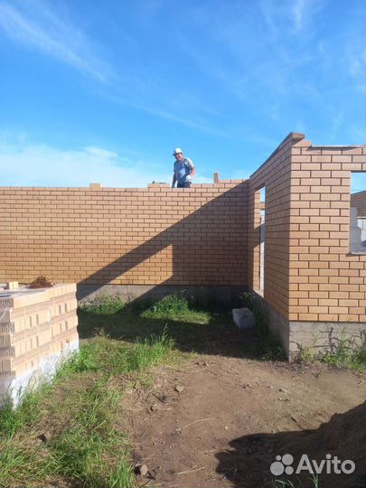 Услуги строителей