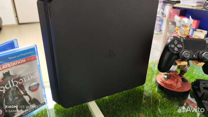 Sony PS4 Slim 1TB(2208) 2 Геймпада+ Bloodborne