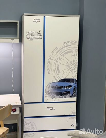 Дизайнеский детский шкаф выставочный обазец