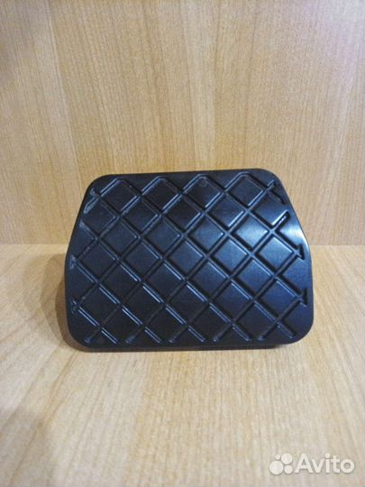 Накладка на педаль тормоза