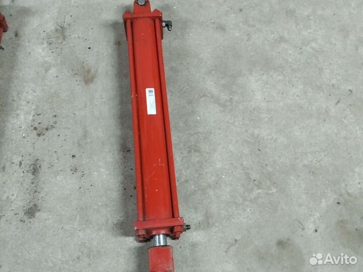 Цилиндр гидравлический