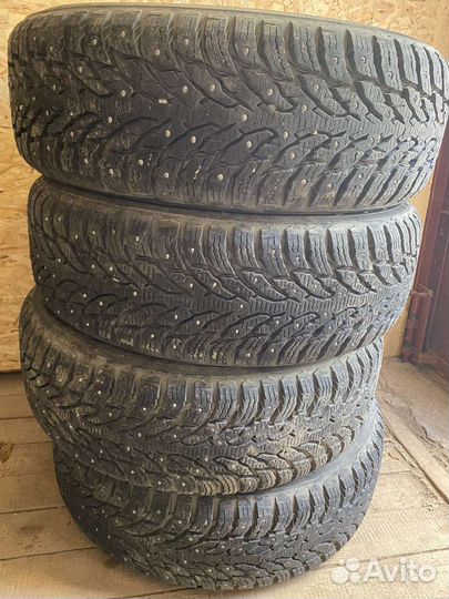 Nokian Tyres Hakkapeliitta 9 SUV 225/65 R17