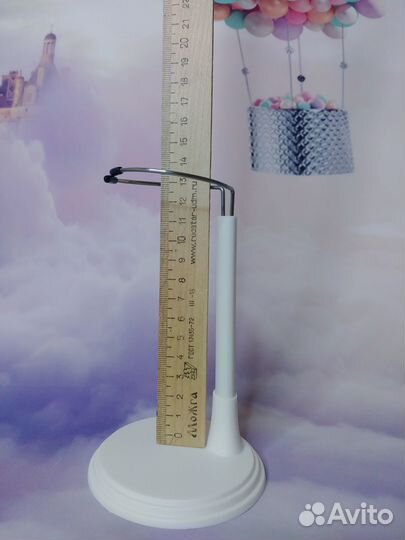 Подставка для куклы ростом до 35 см