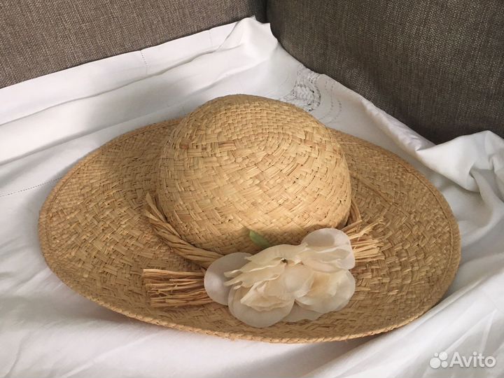 Соломенная шляпка