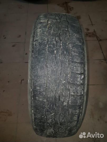 Bridgestone Dueler H/T 687 225/65 R17