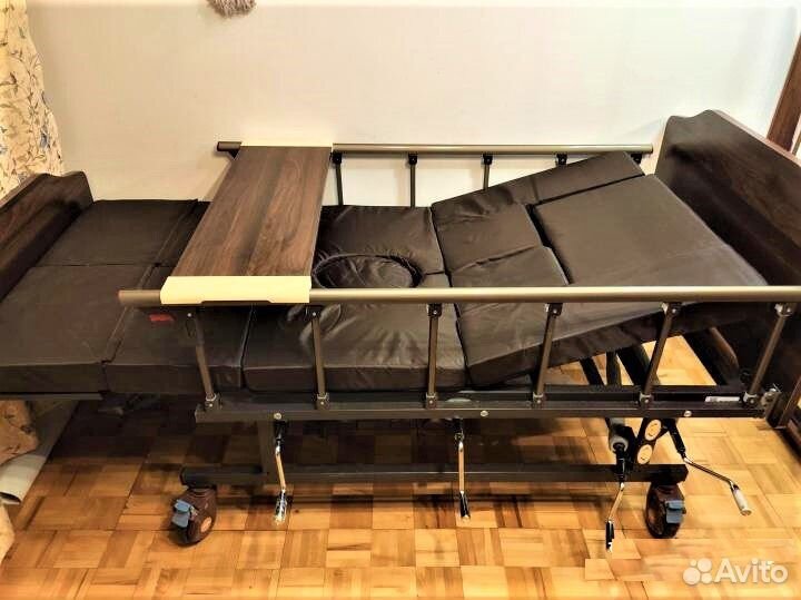Кровать для лежачих больных медицинская под дерево