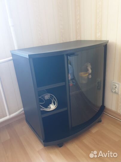 Тумбочка под телевизор