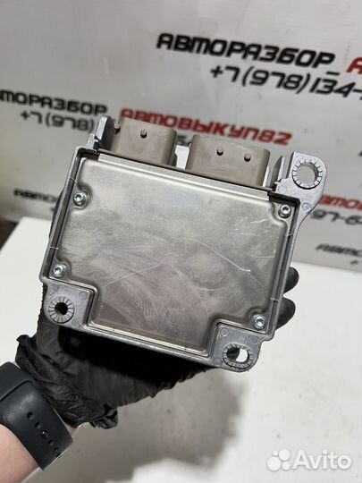 Блок управления подушками AirBag Хендай Солярис