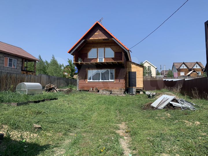 Дом 104 м² на участке 5 сот.