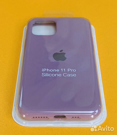 Чехол на iPhone 11 pro фиолетовый