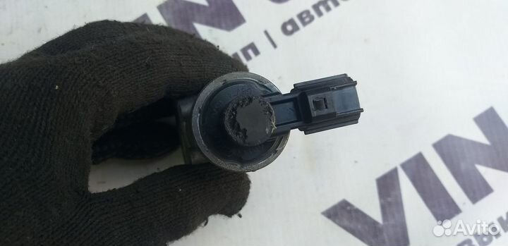 Клапан холостого хода Ford Mondeo 3 2.0L