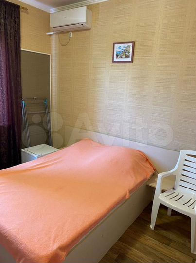 Комната 12 м² в > 9-к., 3/3 эт.