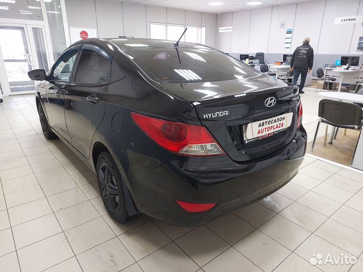 Hyundai Solaris 1.4 МТ, 2013, 281 000 км