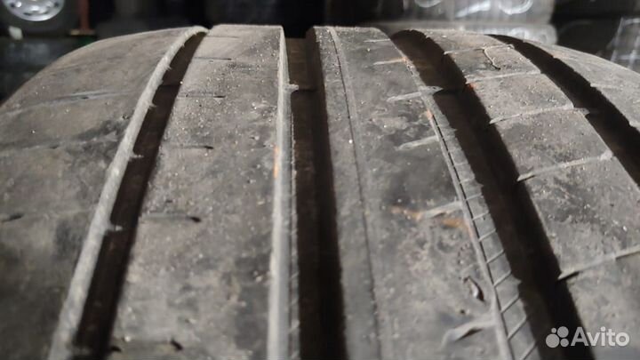 Goodyear Eagle F1 Asymmetric 3 275/35 R22 104Y