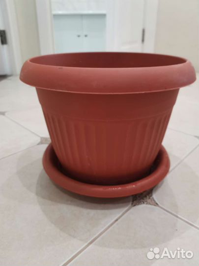 Цветочный горшок