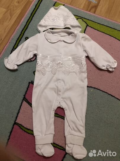 Комплект на выписку для девочки новый