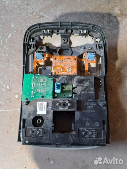 Плафон Volvo S40