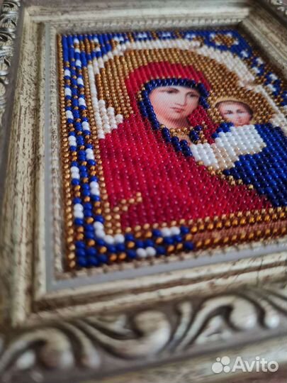 Богородица Казанская. Икона вышитая бисером
