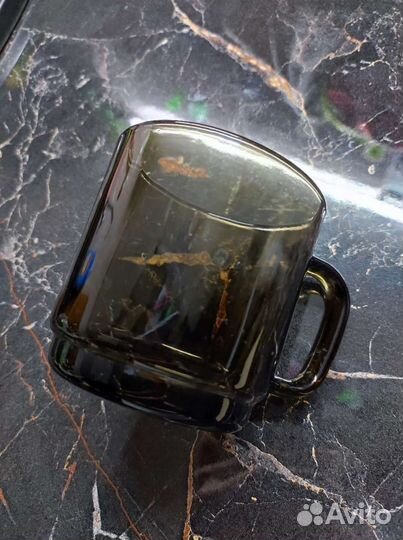 Стаканы, чашки