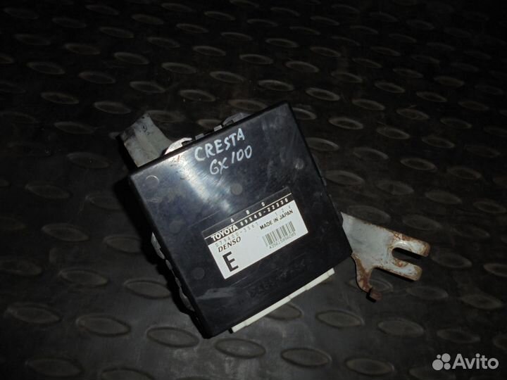 Блок управления ABS Toyota Cresta GX100 1GFE