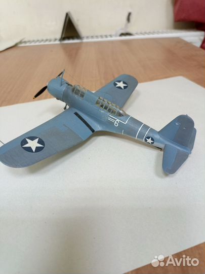 Модель самолета 1/72