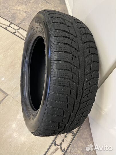 Bfgoodrich Winter T/A KSI 215/60 R16 95T