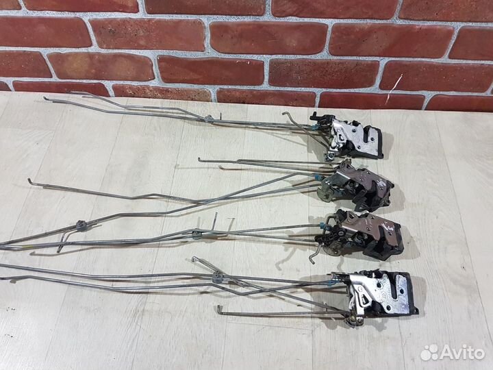 Замок двери Chevrolet lanos