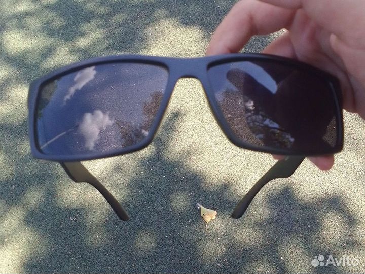 Солнцезащитные очки