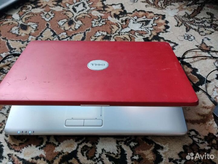 Ноутбук Dell 1525